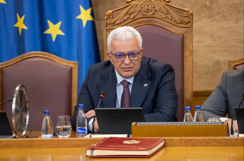 Mandić gura Trampa ka Nobelu